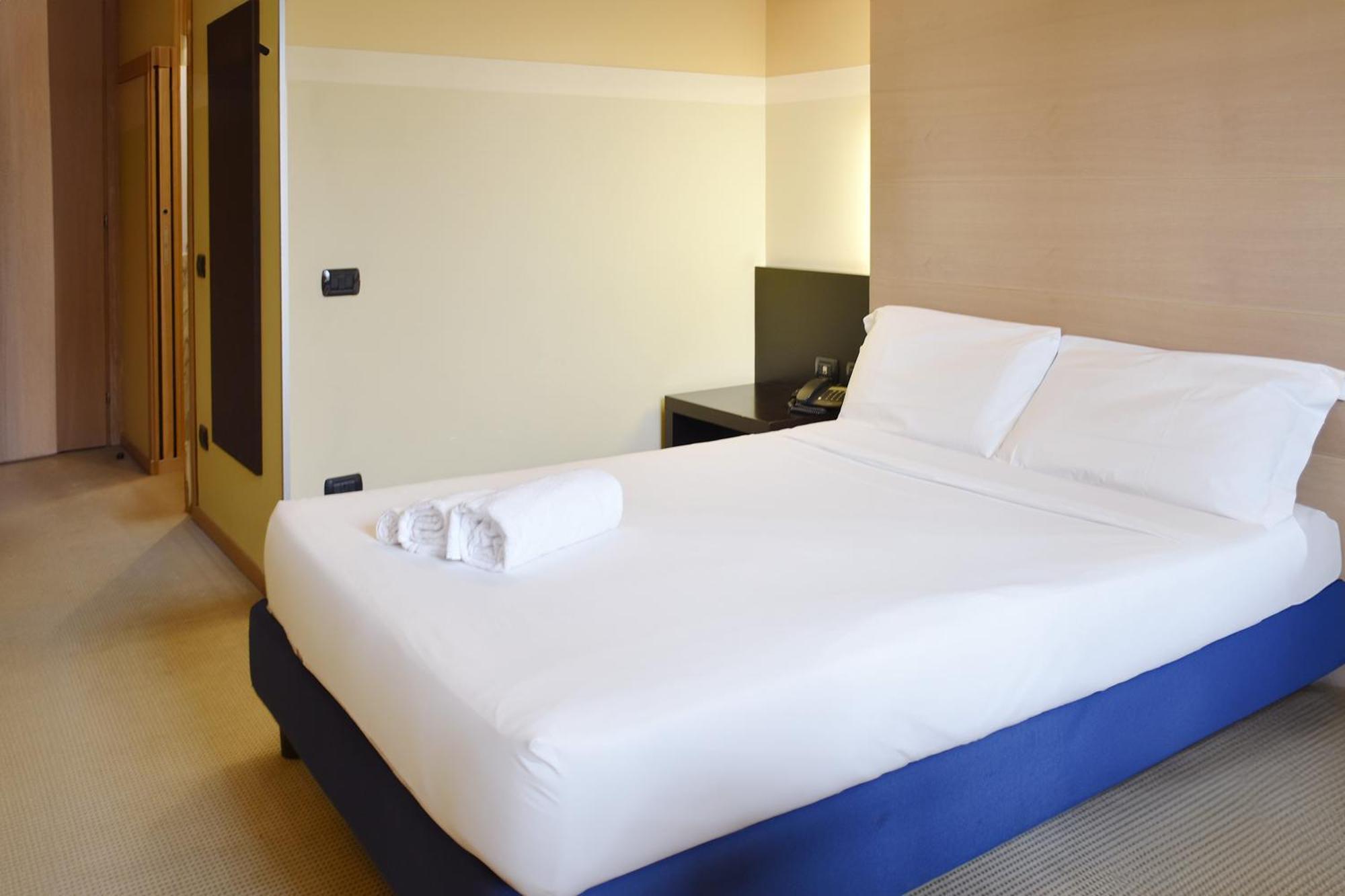 B&B Hotel Milano Cologno Studios Cologno Monzese Dış mekan fotoğraf