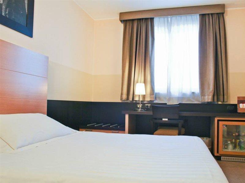 B&B Hotel Milano Cologno Studios Cologno Monzese Dış mekan fotoğraf