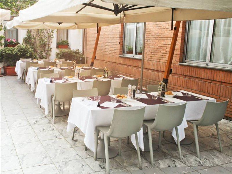 B&B Hotel Milano Cologno Studios Cologno Monzese Dış mekan fotoğraf