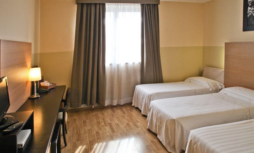 B&B Hotel Milano Cologno Studios Cologno Monzese Dış mekan fotoğraf
